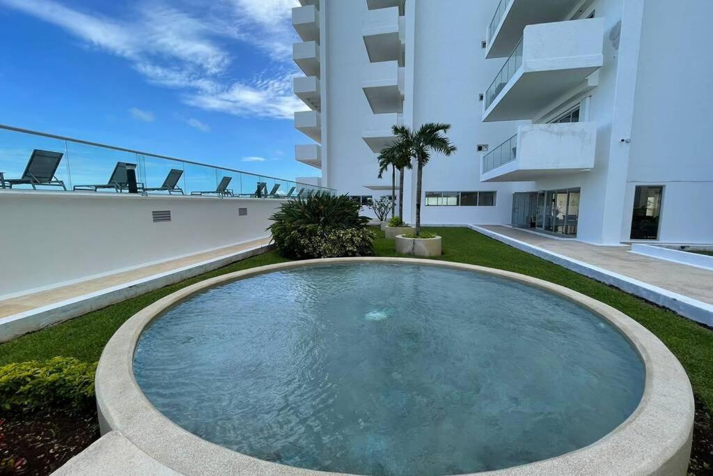 Malecon Americas By Andiani Travel Cancun Exterior photo